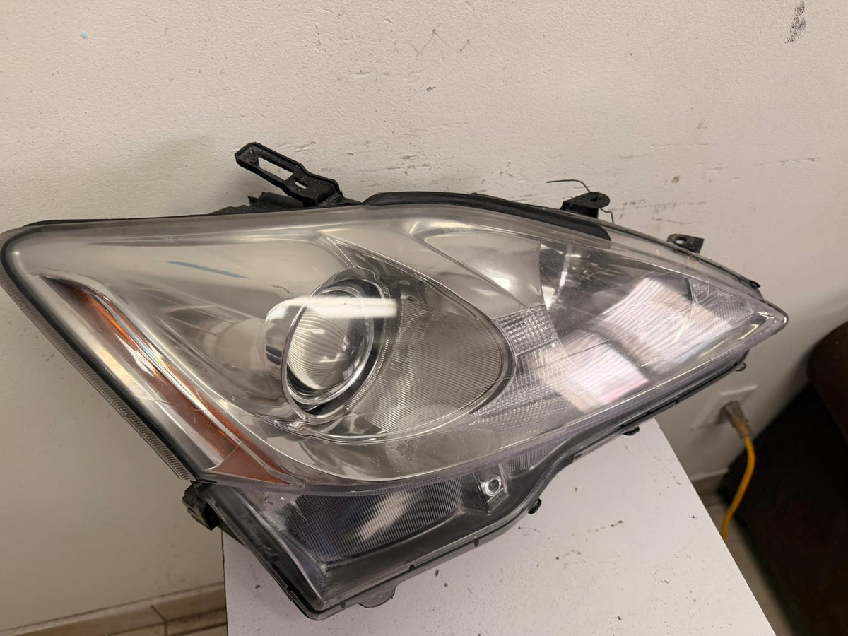 LEXUS IS250/350 /2009-2010 PASSENGER HEADLAMP HALOGEN