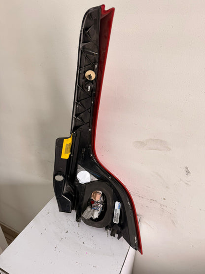 VOLVO XC60 2011-2017 Driver Taillamp assy  From Ch 237000