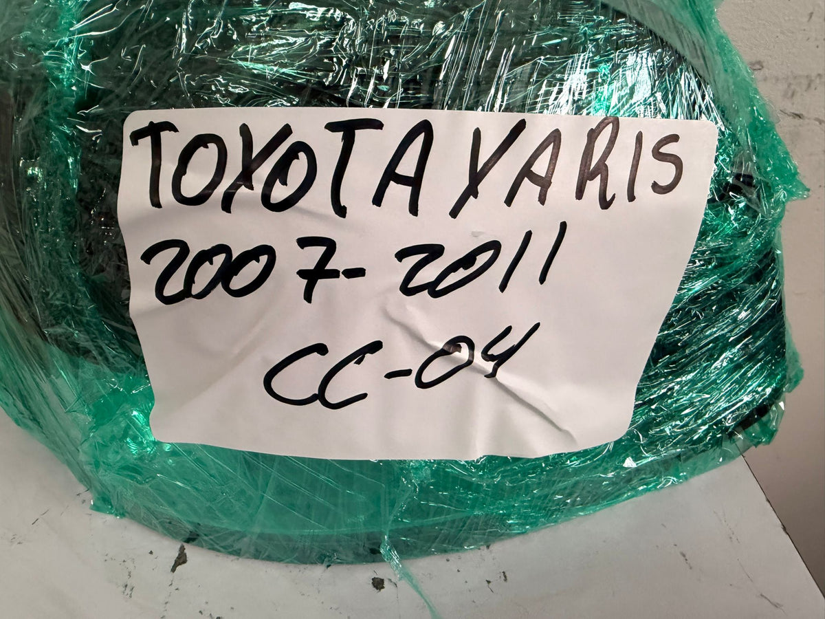 TOYOTA YARIS 2007-2011 Driver Taillamp lens/housing S; Sedan
