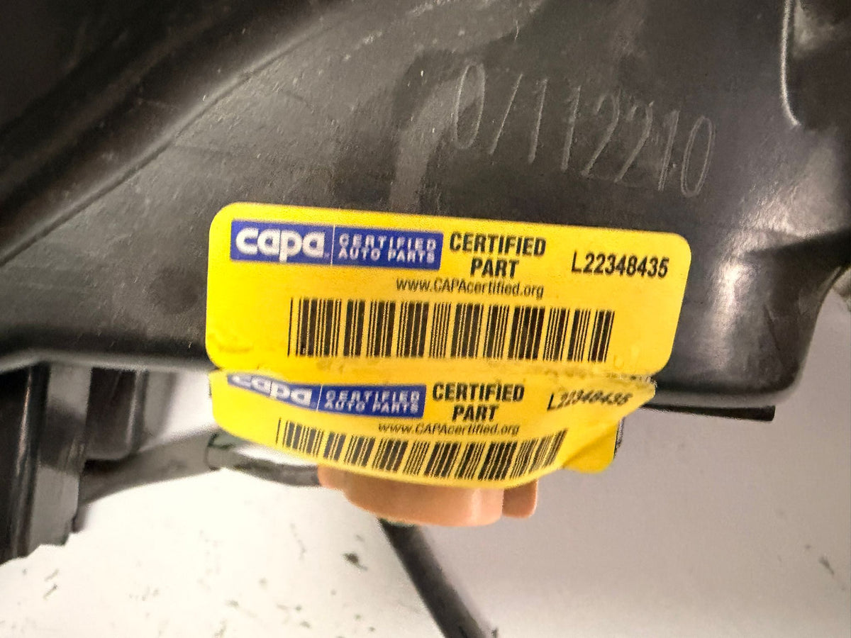 TOYOTA CAMRY 2018-2020 Passenger Taillamp assy outer HYBRID; LE; North America Built