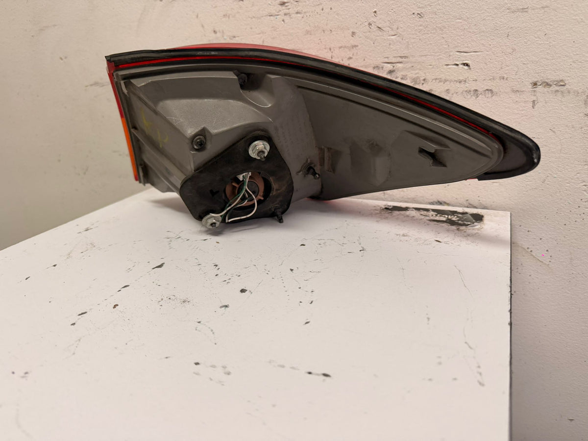 LEXUS IS250/IS350 Driver Taillamp lens/housing Outer 2006-2008