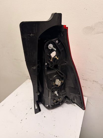 TOYOTA 4RUNNER 2006-2009 DRIVER TAILLAMP