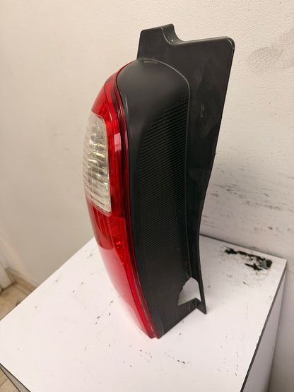 TOYOTA 4RUNNER 2006-2009 DRIVER TAILLAMP