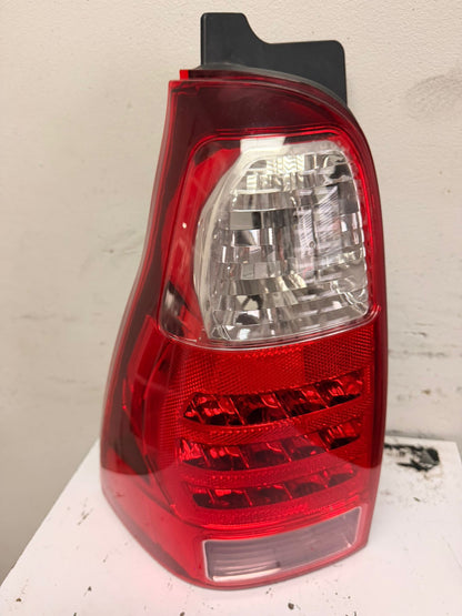 TOYOTA 4RUNNER 2006-2009 DRIVER TAILLAMP