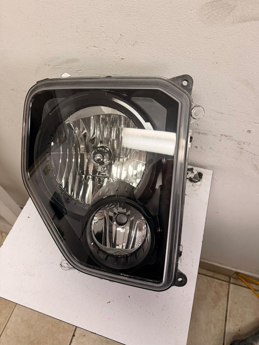 JEEP LIBERTY 2010-2012 Passenger  Headlamp assy composite w/Black Bezel