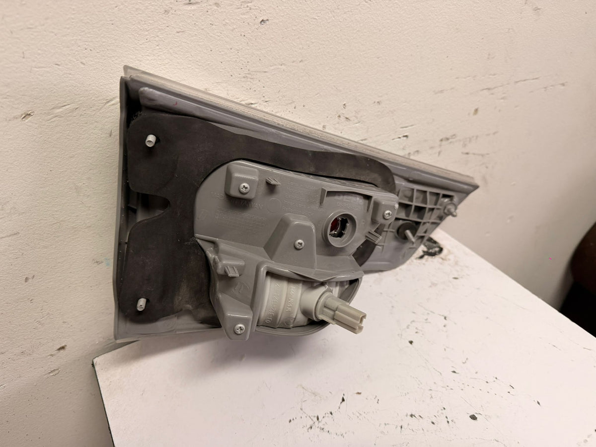 TOYOTA HIGHLANDER 2014-2016 Passenger Taillamp assy inner