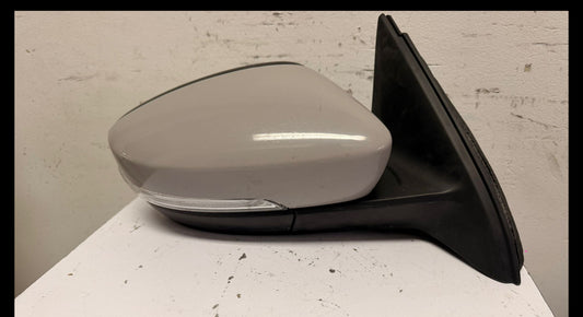 VOLKSWAGEN JETTA 2011-2018 Passenger Mirror outside rear view Power; Heated; w/S/L; Indicator On Glass; PTM