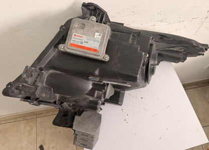 CADILLAC XTS 2013-2017 Passenger Headlamp assy composite HID; w/o Leveling System; w/o Active Lighting