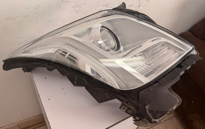 CADILLAC XTS 2013-2017 Passenger Headlamp assy composite HID; w/o Leveling System; w/o Active Lighting