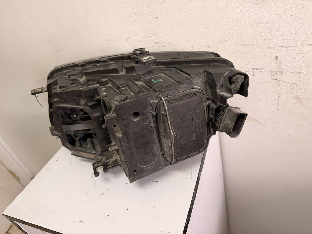Audi Q5 2009-2012 Headlamp Passenger Halogen