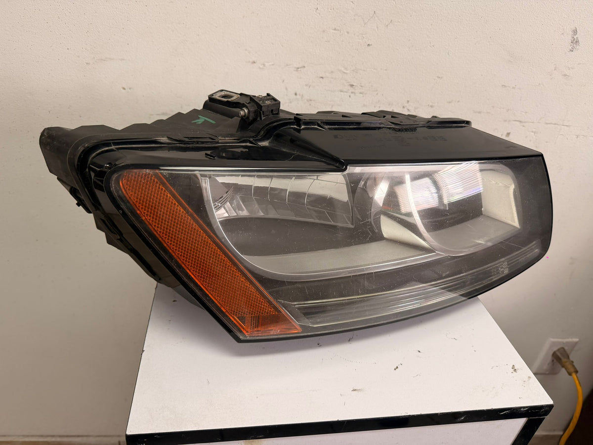 Audi Q5 2009-2012 Headlamp Passenger Halogen