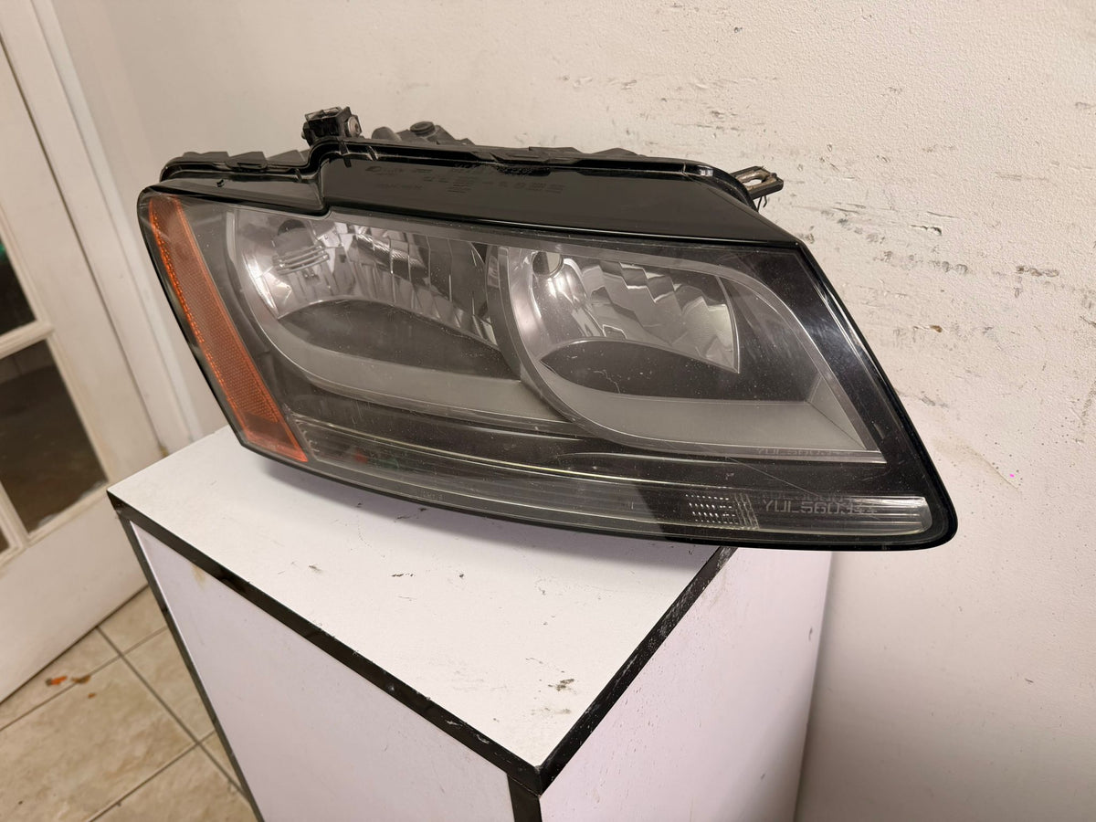 Audi Q5 2009-2012 Headlamp Passenger Halogen