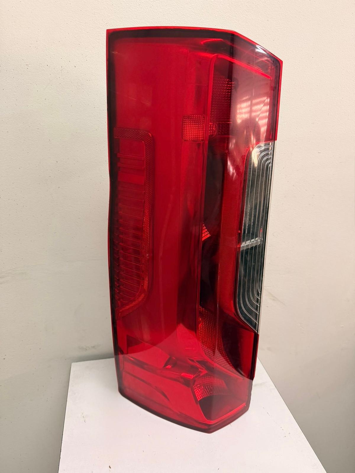 Mercedez Benz Sprint 2019-2025 Driver TAILLAMP W/O LED W/O LOGO