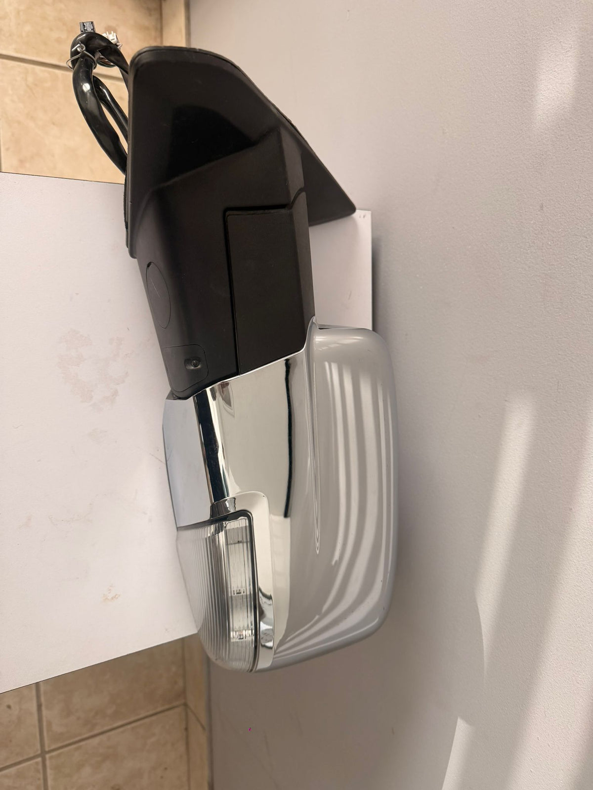 RAM 1500/1500 CLASSIC/2500/3500 2013-2019 Driver Mirror outside rear view Power Heated;; Code GPC; Chrome