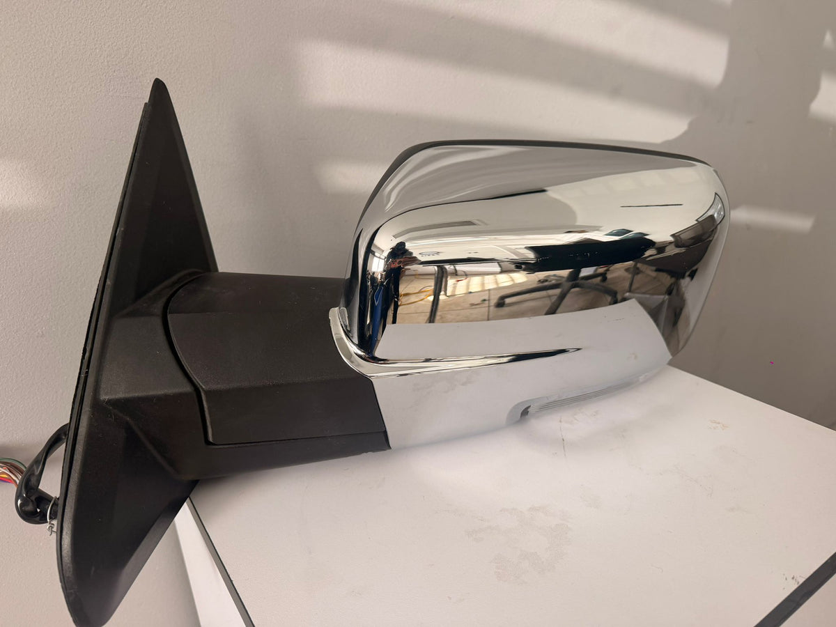 RAM 1500/1500 CLASSIC/2500/3500 2013-2019 Driver Mirror outside rear view Power Heated;; Code GPC; Chrome