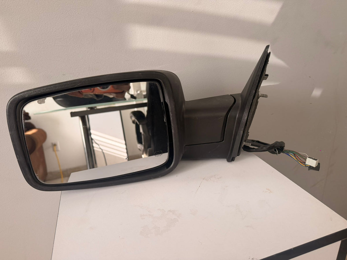 RAM 1500/1500 CLASSIC/2500/3500 2013-2019 Driver Mirror outside rear view Power Heated;; Code GPC; Chrome