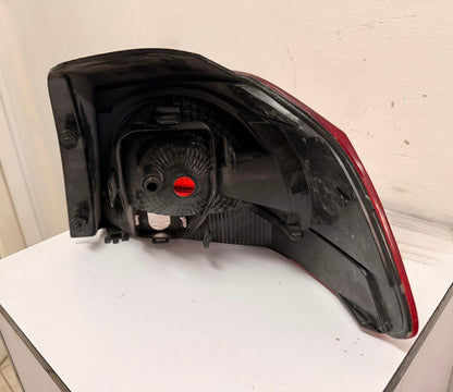 Volkswagen Golf/GTI/GTA  2010-2014 DRIVER TAILLAMP