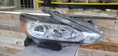 Nissan ALTIMA 2016-2018 | Passenger Headlamp assy composite | Chrome, LED, Halogen, DRL, Sedan