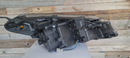 Toyota YARIS 2015-2017 | Driver Headlamp lens/housing | LED, DRL, Projector, Hatchback