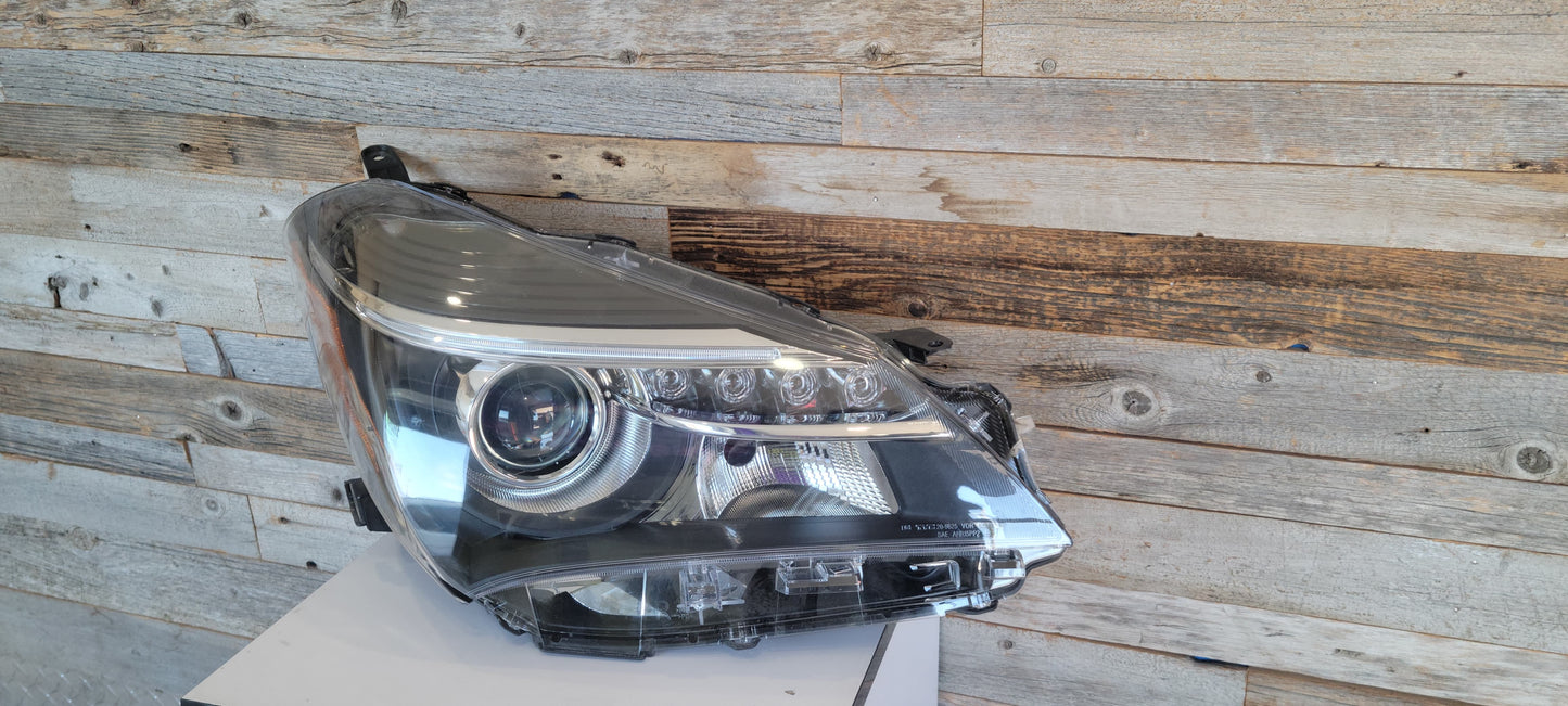 Toyota YARIS 2015-2017 | Passenger Headlamp lens/housing | LED, DRL, Projector, Hatchback