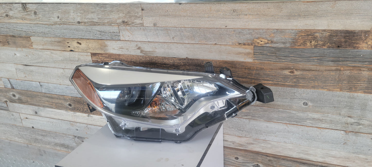Toyota COROLLA 2014-2016 | Passenger Headlamp assy composite