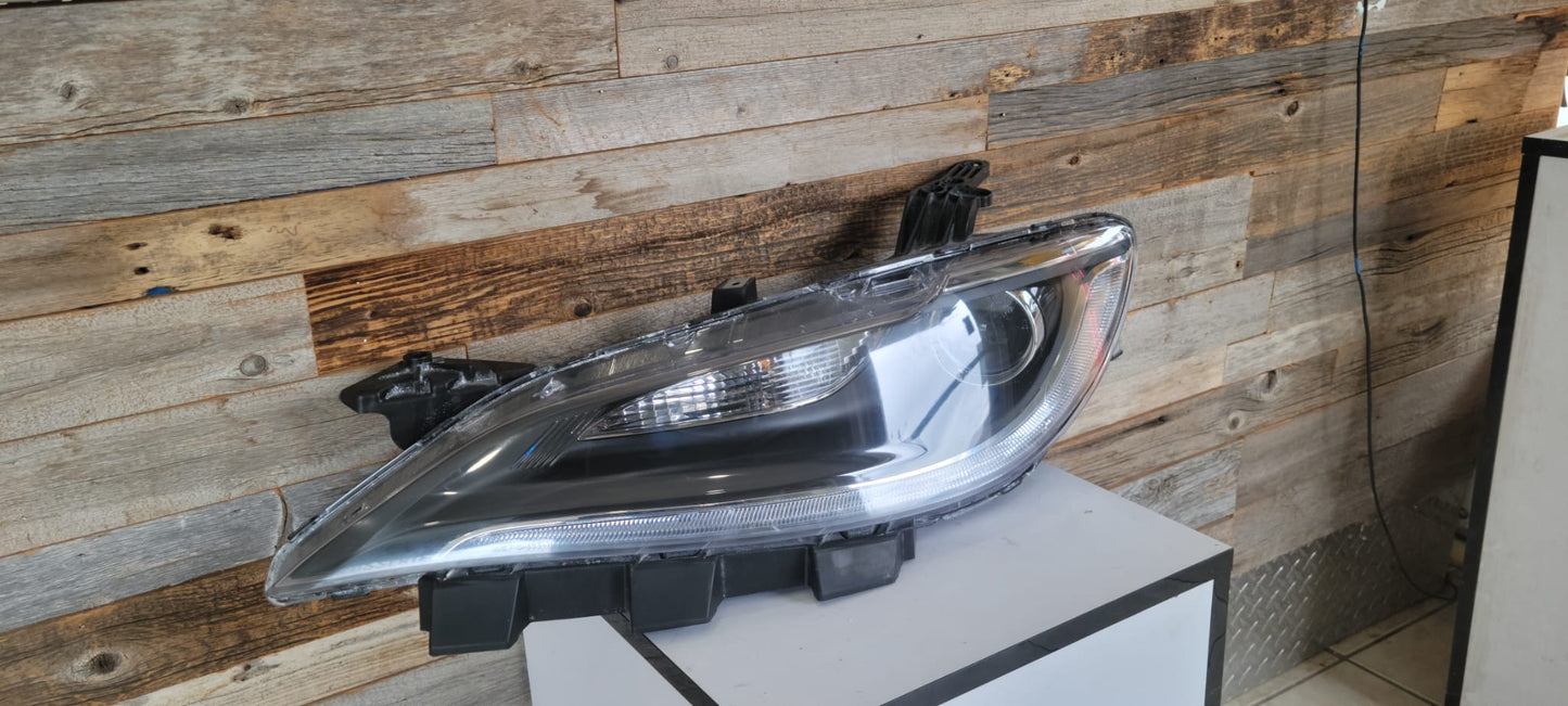 Chrysler 200 2015-2017 | Driver Headlamp assy composite | Chrome, LED, Halogen, DRL