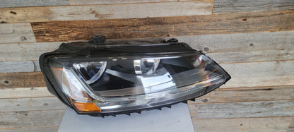 VOLKSWAGEN JETTA 2015-2018 Passenger Headlamp assy composite Sedan; Halogen