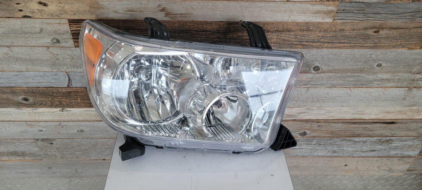 Toyota SEQUOIA / TUNDRA 2007-2017 | Passenger Headlamp assy composite