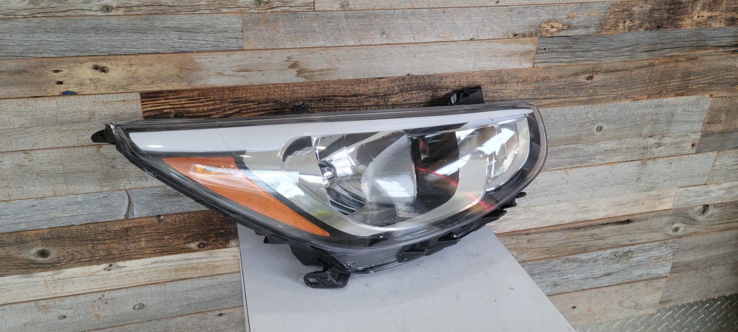 Hyundai ACCENT 2015-2017 | Passenger Headlamp assy composite