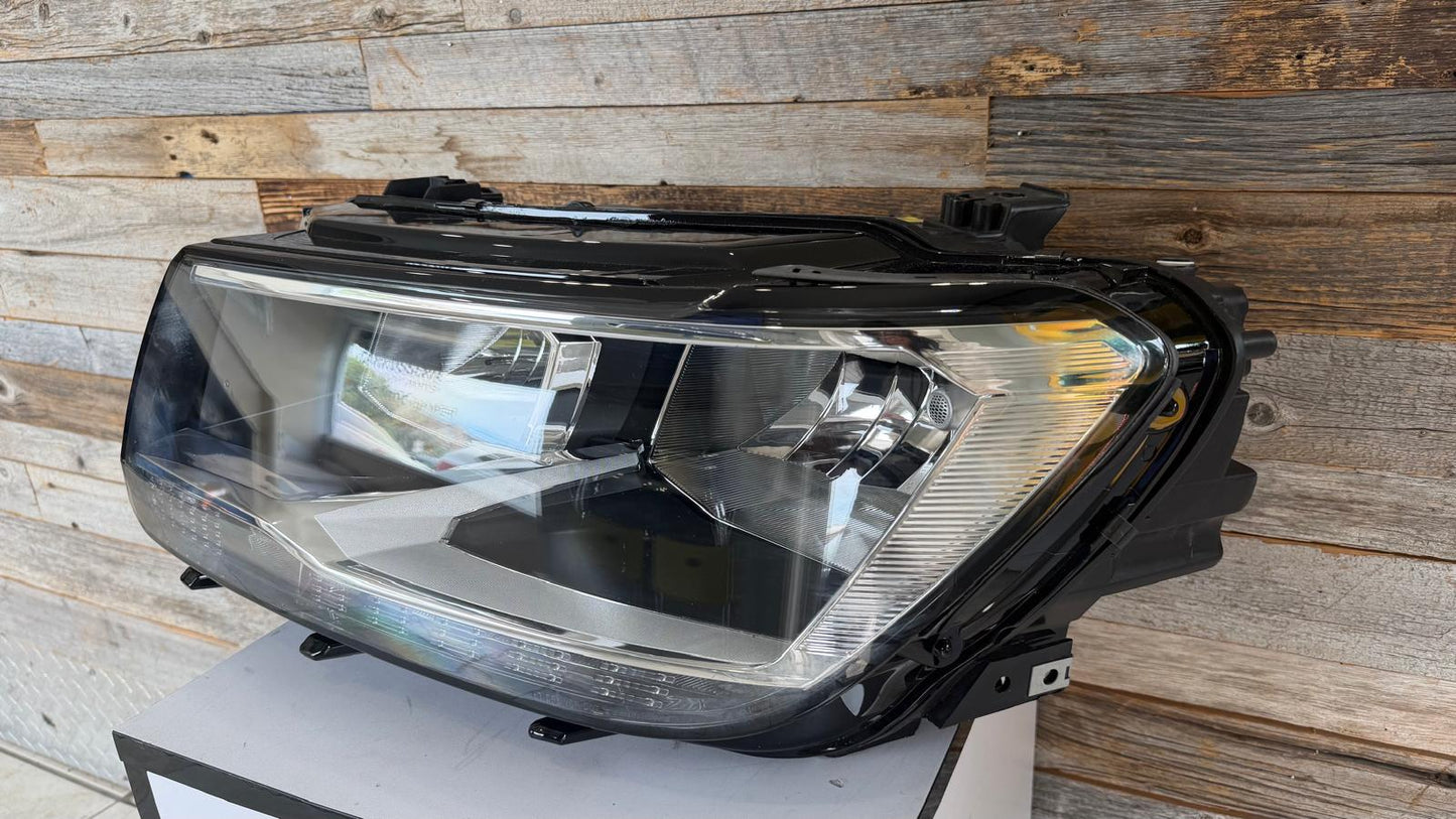 VOLKSWAGEN TIGUAN 2018-2021 Driver Headlamp assy composite Halogen
