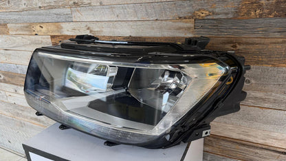VOLKSWAGEN TIGUAN 2018-2021 Driver Headlamp assy composite Halogen