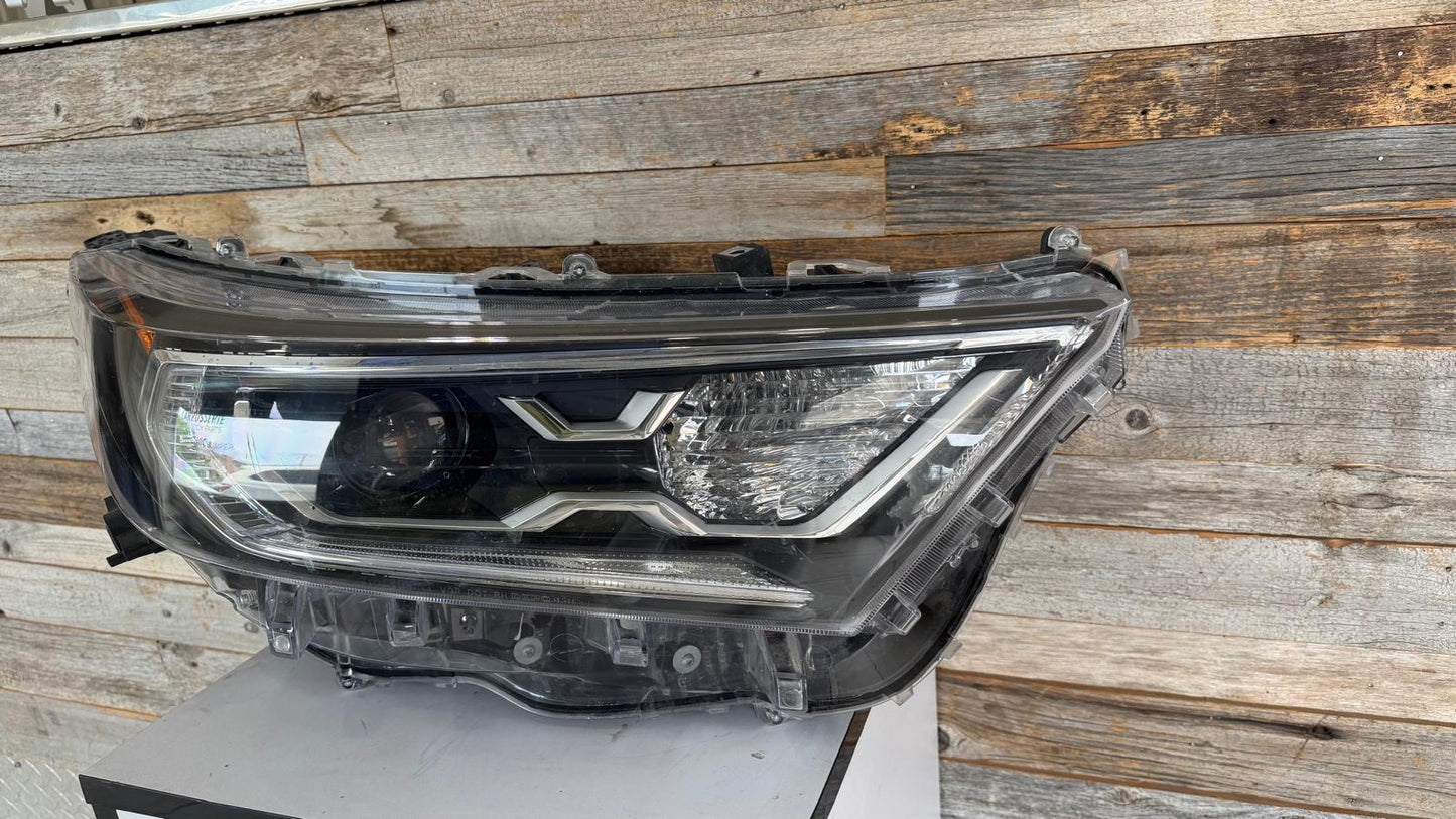 TOYOTA  RAV4 2019-2021 Passenger Headlamp assy composite HYBRID; LIMITED|XLE|XSE; North America Built