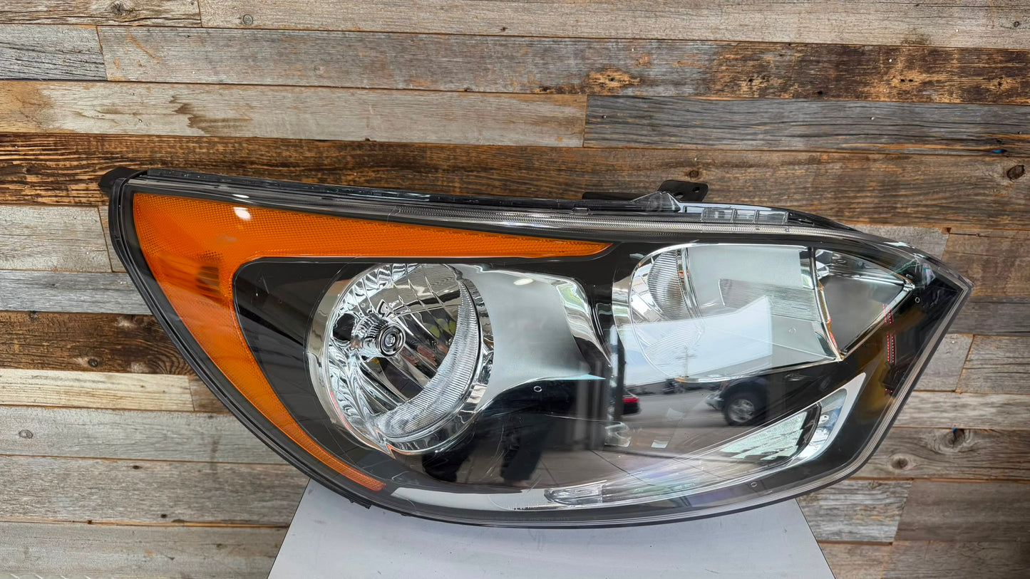 KIA RIO 2012-2017 Passenger Headlamp assy composite H/B; w/o LED Position Lamp