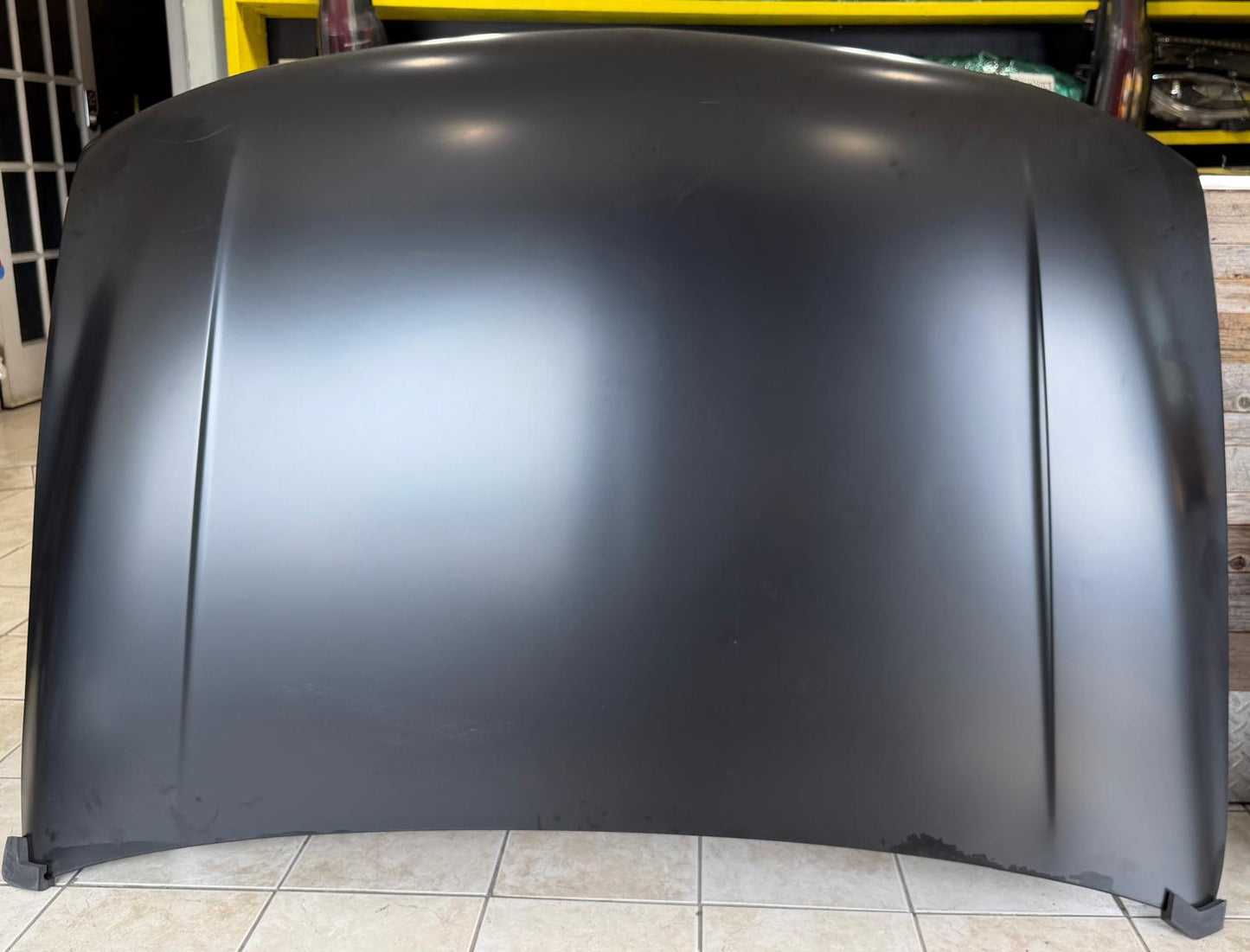 HOOD GMC SIERRA 1500/2500/3500/ 1999-2006 & 2007 Classic / YUKON, XL 00-06 /YUKON DENALI 01-06 / SIERRA C3,DENALI Pick Up 01-06, 07 Classic