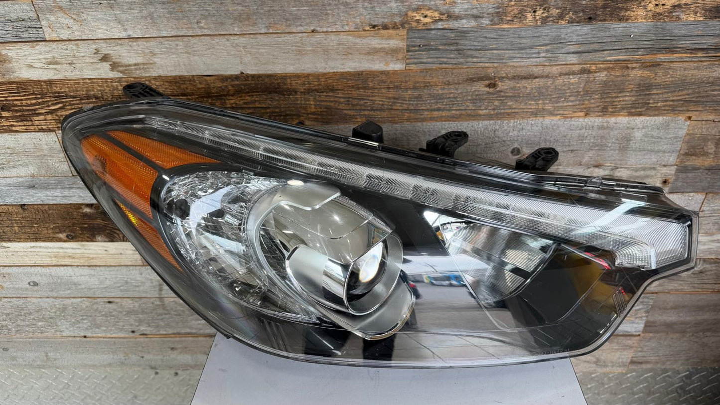 KIA FORTE 2014-2016 Passenger Headlamp assy composite Sedan; Halogen; w/o LED Position Lamp