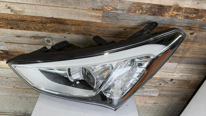 HYUNDAI SANTA FE SPORT 2013-2016 Driver Headlamp assy composite Xenon Black Bezel