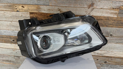 HYUNDAI KONA 2018-2021 Passenger Headlamp assy composite Halogen
