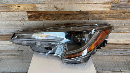 TOYOTA COROLLA 2020-2022 DRIVER HEADLAMP  L/LE USA/JAPAN BUILT LENS HOUSING