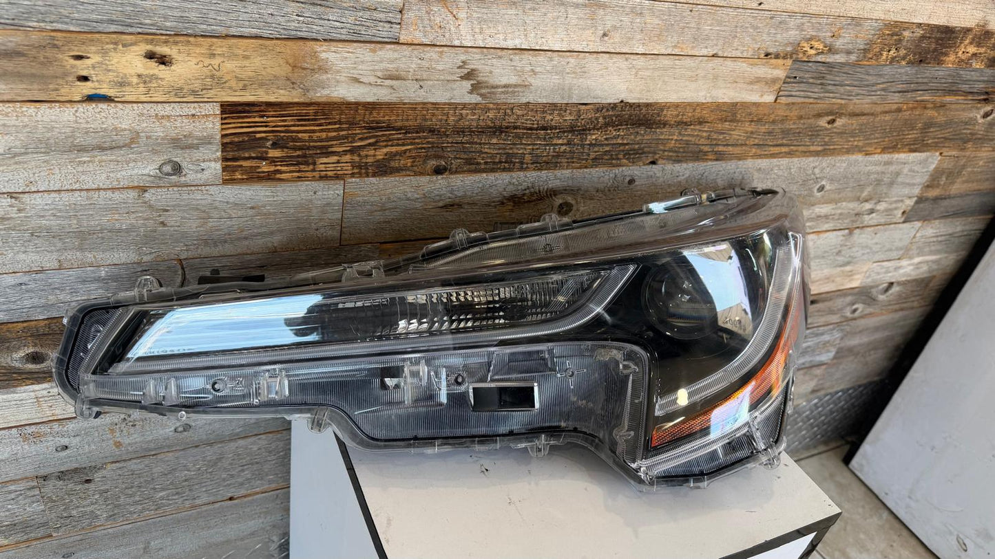 TOYOTA COROLLA 2020-2022 DRIVER HEADLAMP  L/LE USA/JAPAN BUILT LENS HOUSING