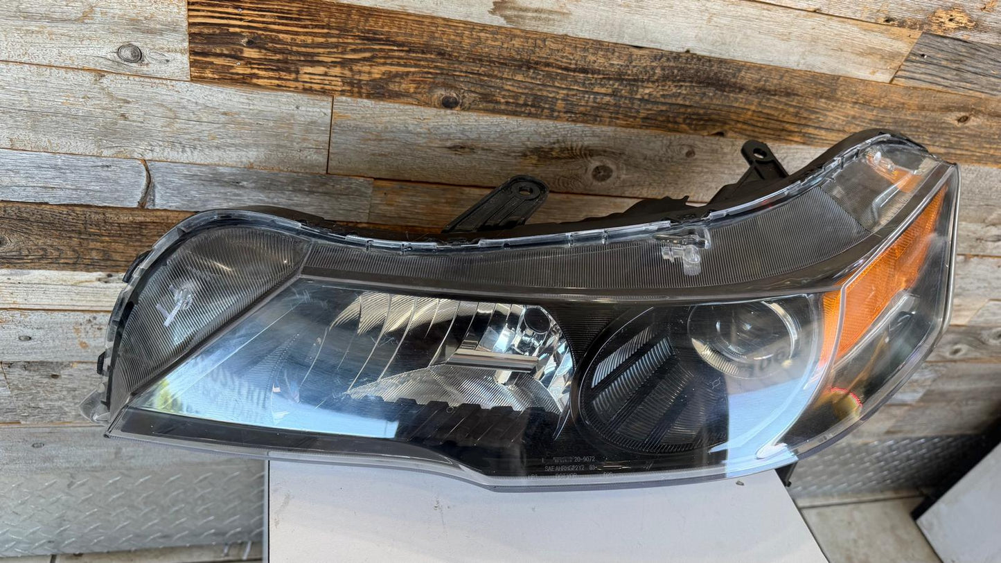 Acura TL 2012-2014 | Driver Headlamp lens/housing | HID