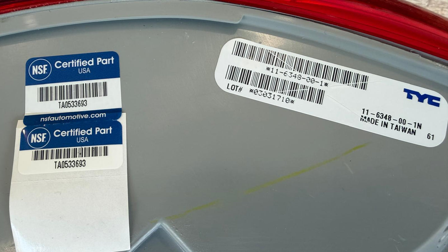 HYUNDAI SONATA 2011-2014 Passenger Taillamp assy outer Exc HYBRID; Bulb Type