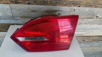 VOLKSWAGEN JETTA 2011-2018 Passenger Taillamp assy inner Exc HYBRID; Sedan