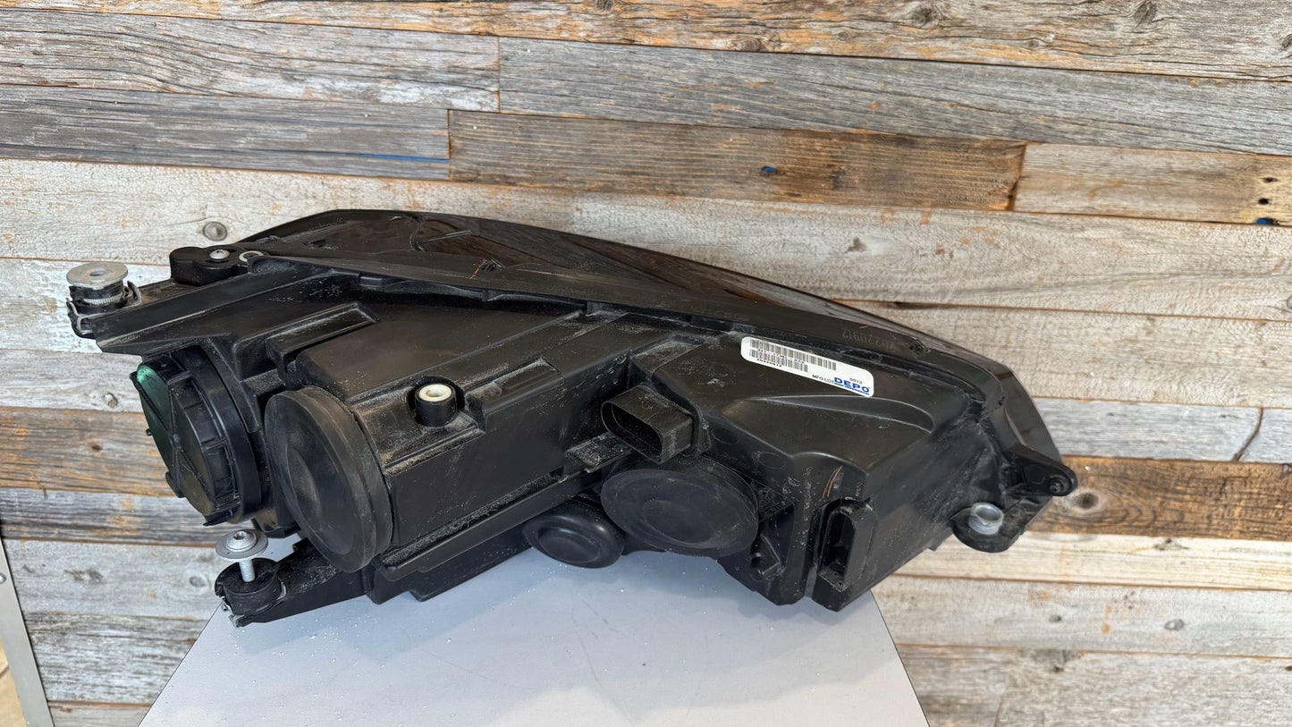 VOLKSWAGEN E-GOLF/GOLF 2015-2020 Driver Headlamp assy composite Halogen