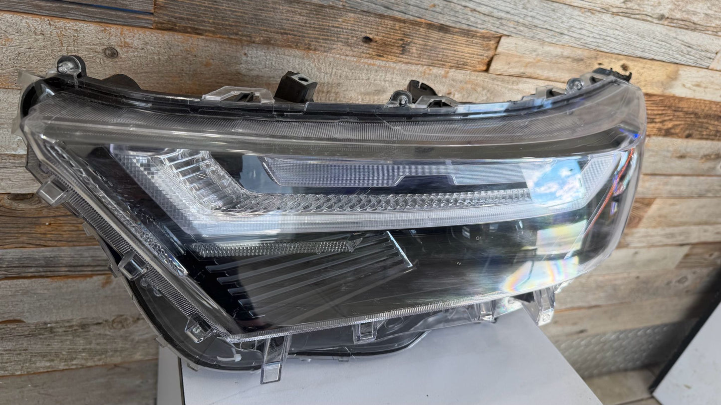 TOYOTA RAV4 2022-2025 Driver Headlamp assy composite LED; w/LED Type Signal Lamp