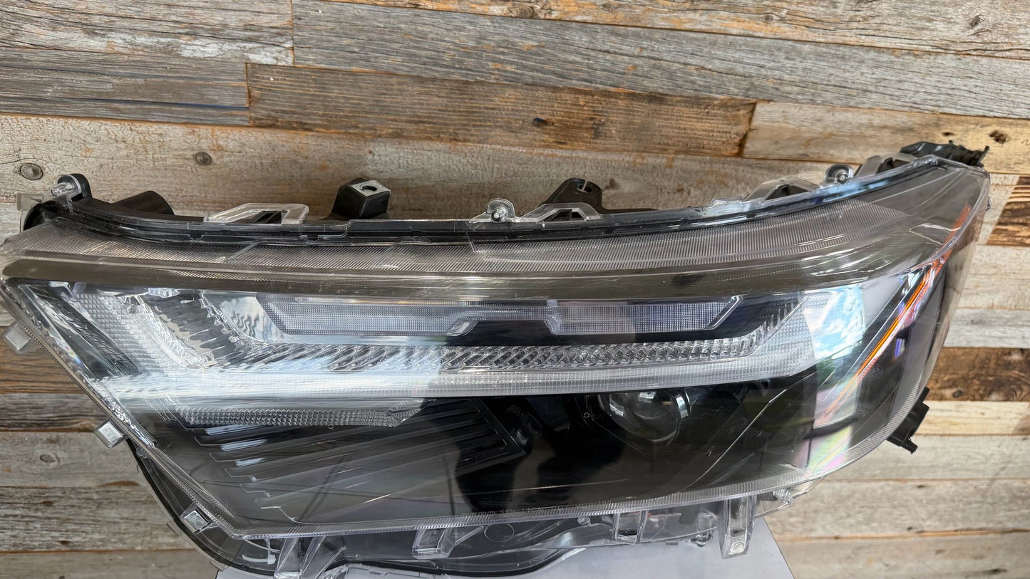 TOYOTA RAV4 2022-2025 Driver Headlamp assy composite LED; w/LED Type Signal Lamp
