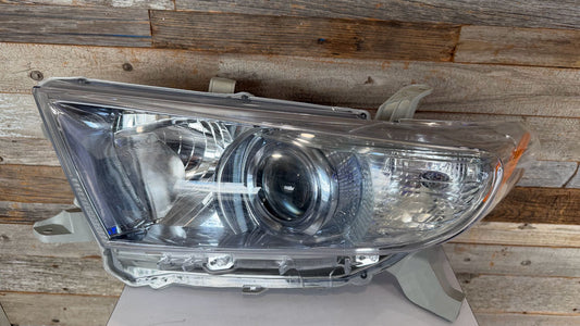 TOYOTA HIGHLANDER 2011-2013 Driver Headlamp assy composite USA Built