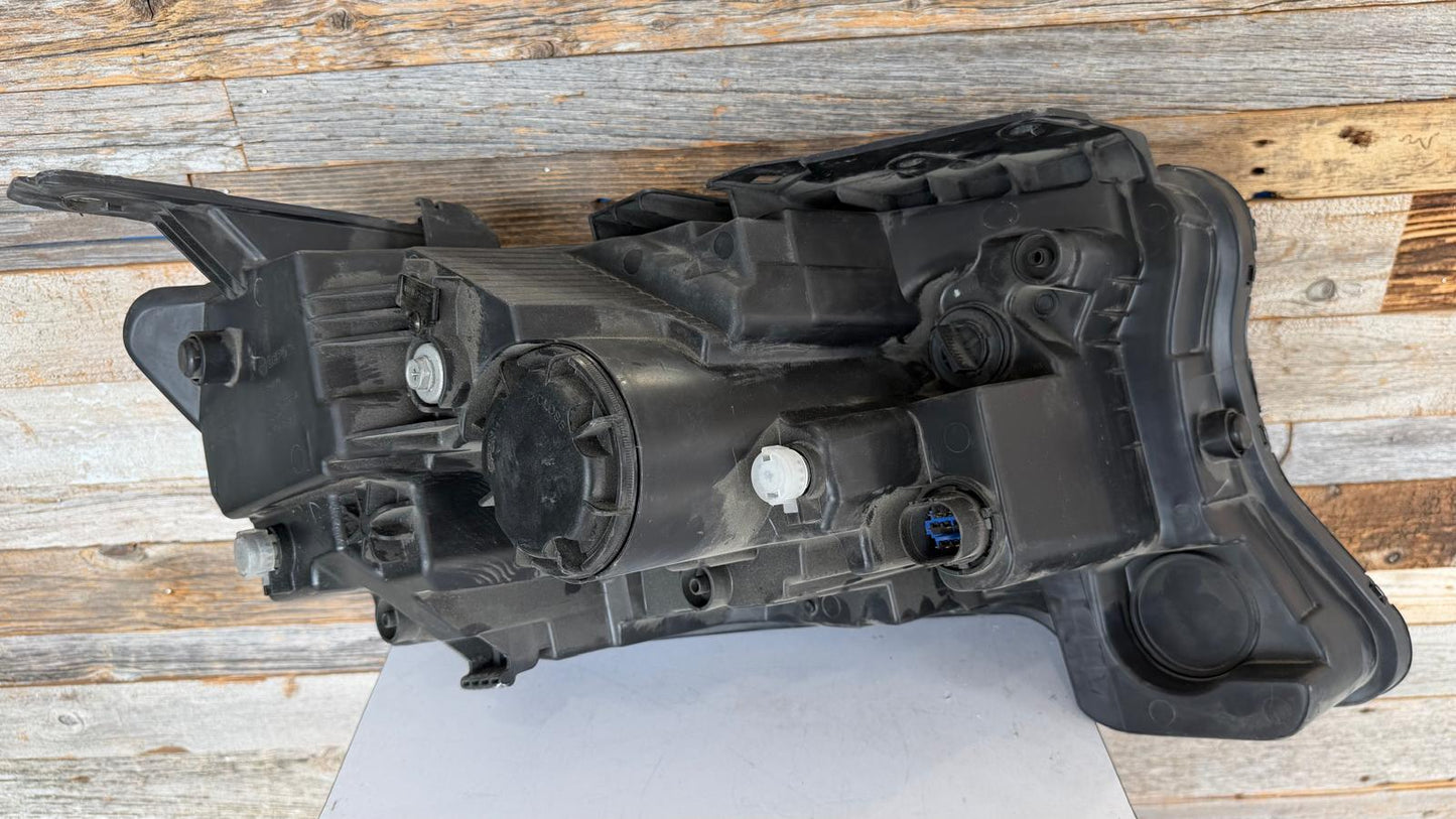 KIA SORENTO 2021-2023 Driver Headlamp assy composite EX/S/LX/SX Std Type; Multi-Focus Reflector
