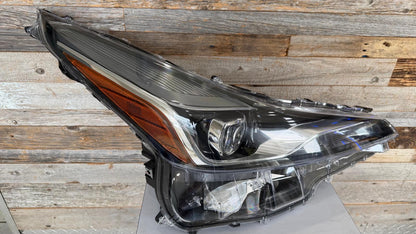 TOYOTA PRIUS 2019-2022 Passenger Headlamp assy composite w/o Adaptive Headlamps; w/Fog Lamps