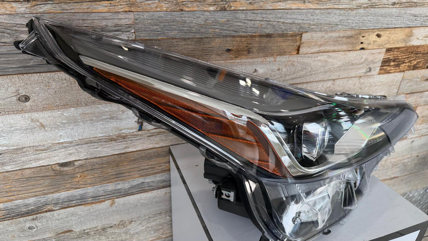 TOYOTA PRIUS 2019-2022 Passenger Headlamp assy composite w/o Adaptive Headlamps; w/Fog Lamps
