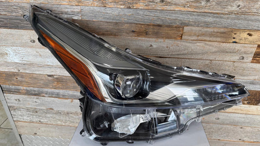 TOYOTA PRIUS 2019-2022 Passenger Headlamp assy composite w/o Adaptive Headlamps; w/Fog Lamps